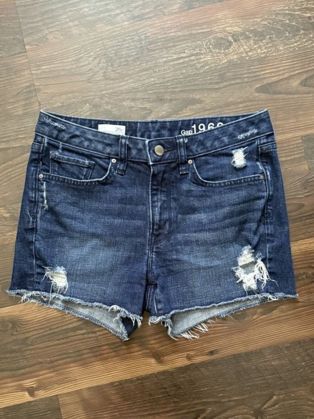 Gap 1969 Distressed Maddie Shorts